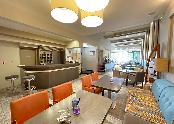 Hotel Porto Del Sol 3*