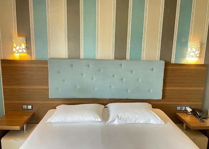 Hotel Porto Del Sol 3*